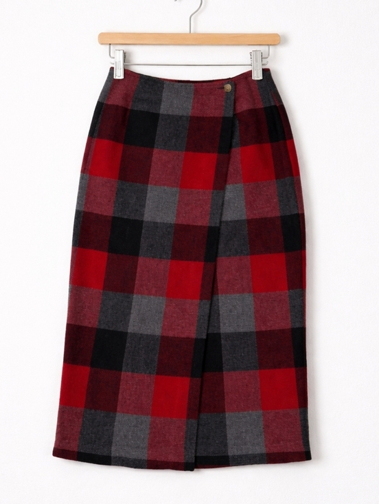 Old Navy Dresses & Skirts - ✨2/$25 Old Navy~Women VTG 90 Long Wrap Skirt~Red Black Buffalo Plaid~Wool~4